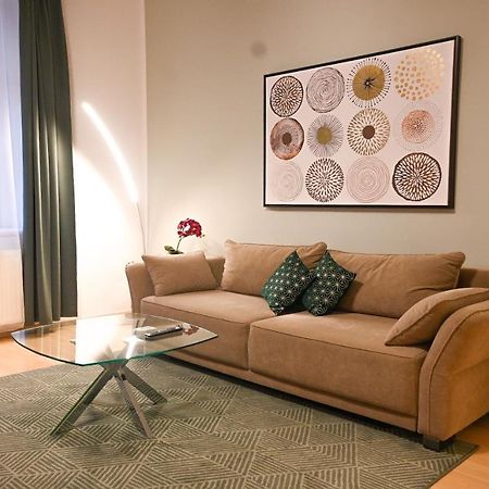 Elegant Suite Altes Akh Wien Eksteriør bilde